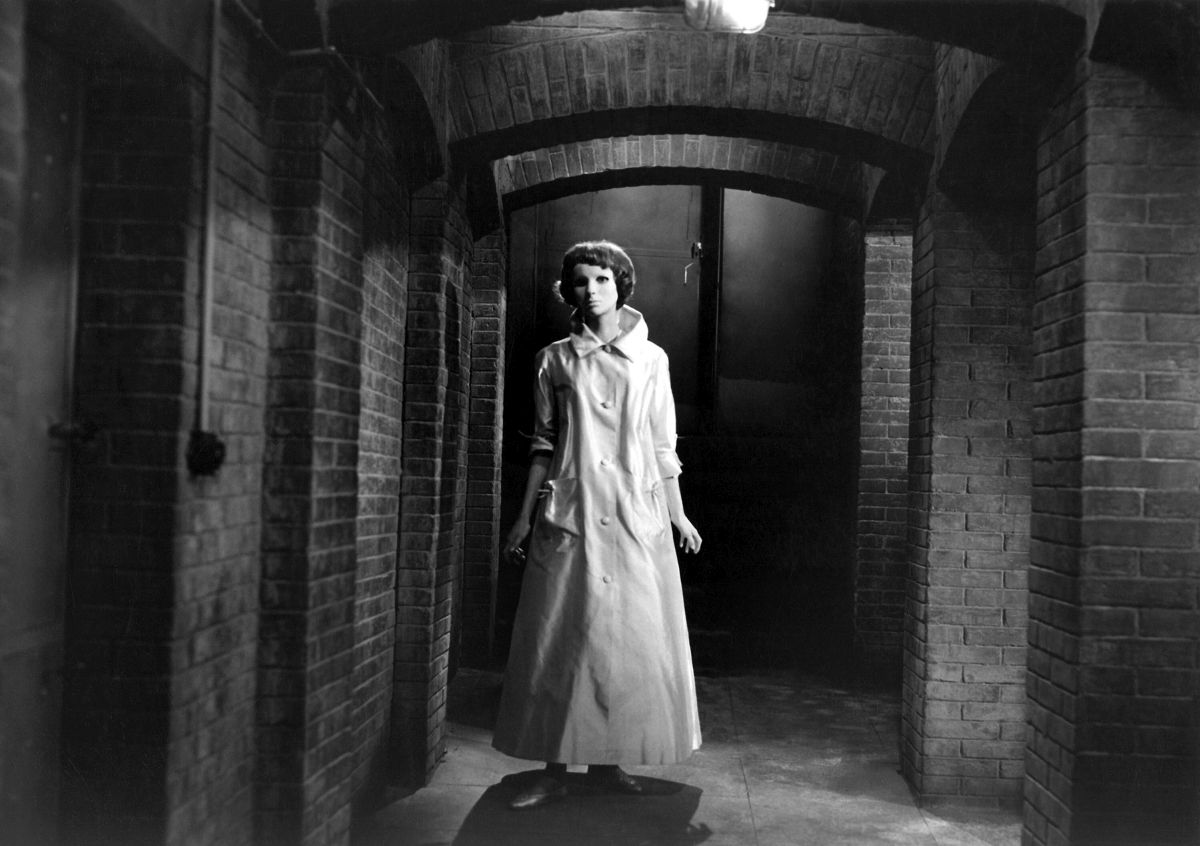 Edith Scob in Eyes Without a Face (Les Yeux Sans Visage) (1959)