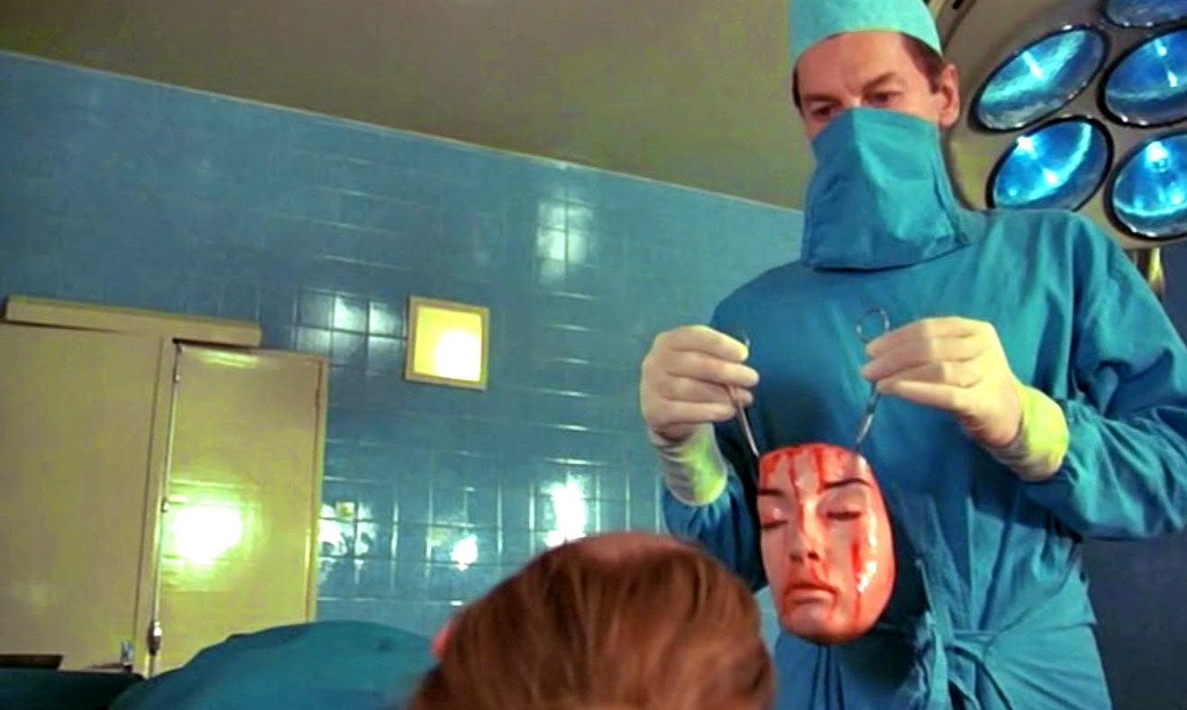 Surgeon Helmut Berger plans to transplant a face in Faceless (1987)