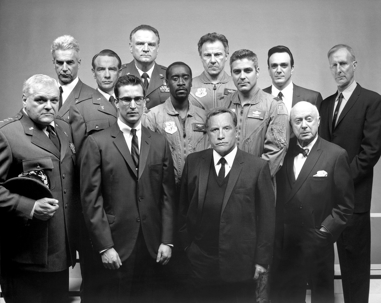 Sam Elliott, John Diehl, Bill Smitrovich, Don Cheadle, Harvey Keitel, George Clooney, Hank Azaria, James Cromwell, Brian Dennehy, Noah Wyle, Richard Dreyfuss and Norman Lloyd in Fail Safe (2000)