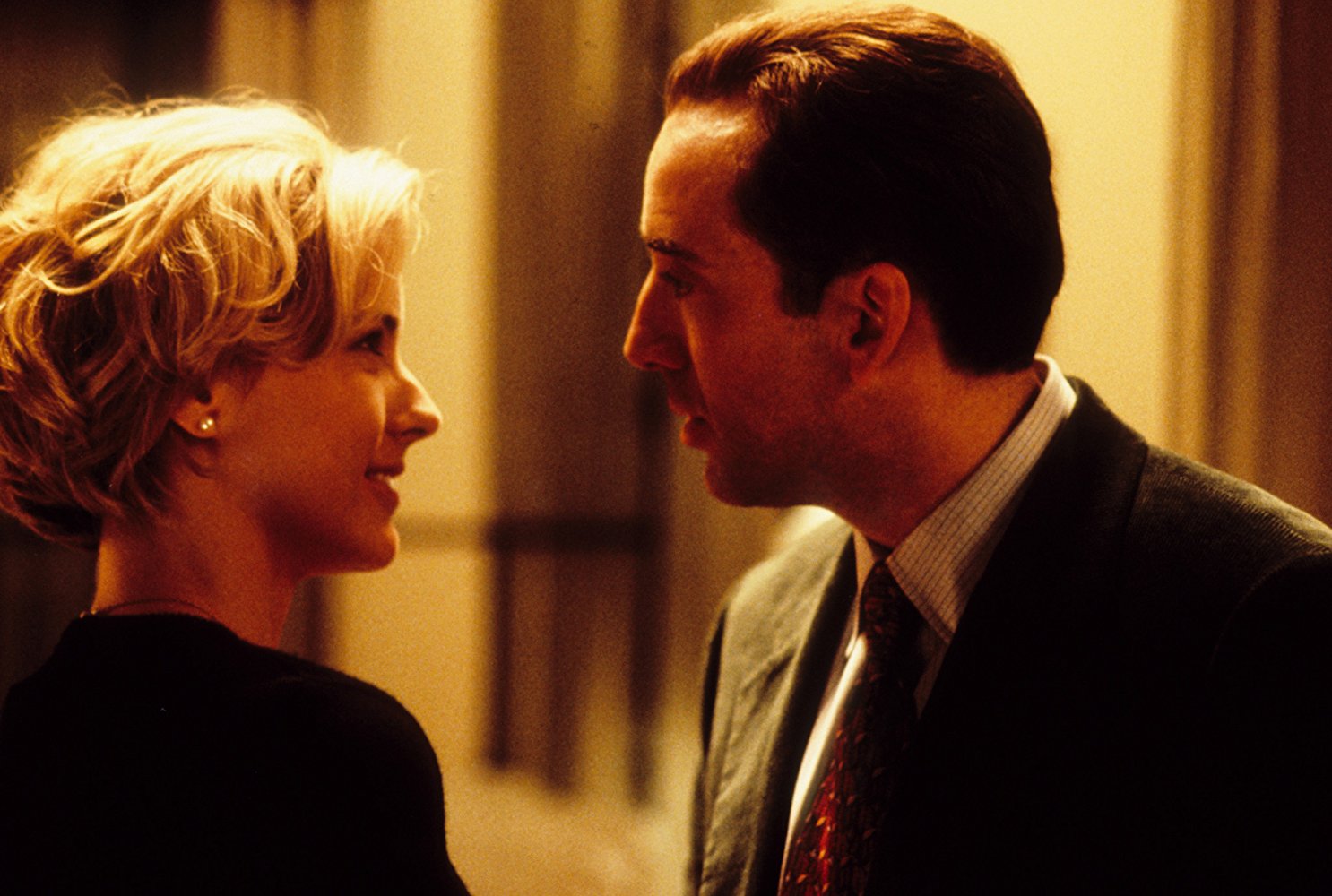 Téa Leoni, Nicolas Cage in The Family Man (2000)