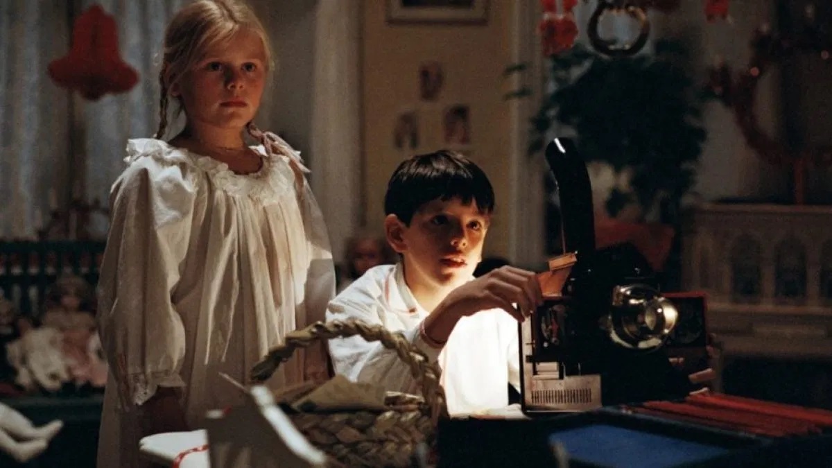 Fanny (Pernilla Allwin) and Alexander (Bertil Guve) in Fanny and Alexander (1982)