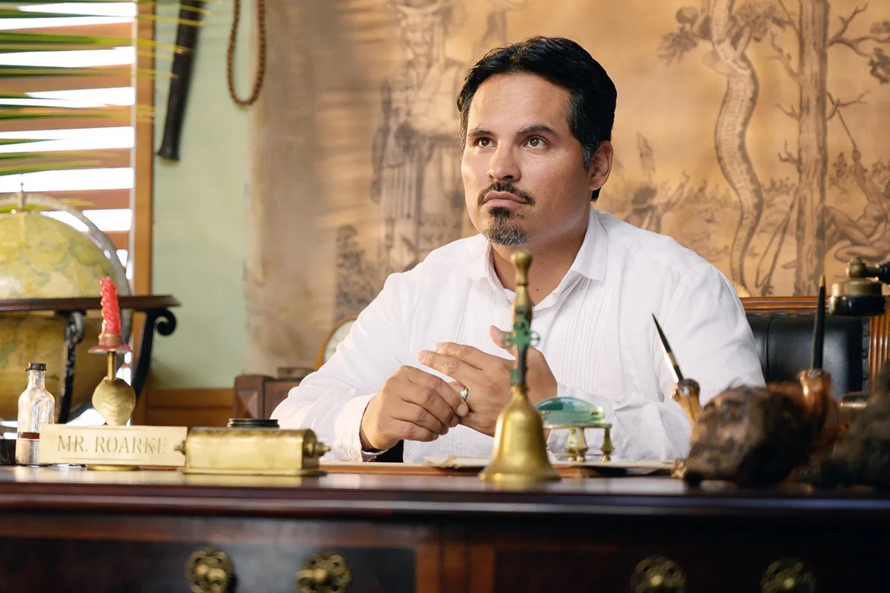 Michael Peña as Mr Roarke in Fantasy Island (2020)