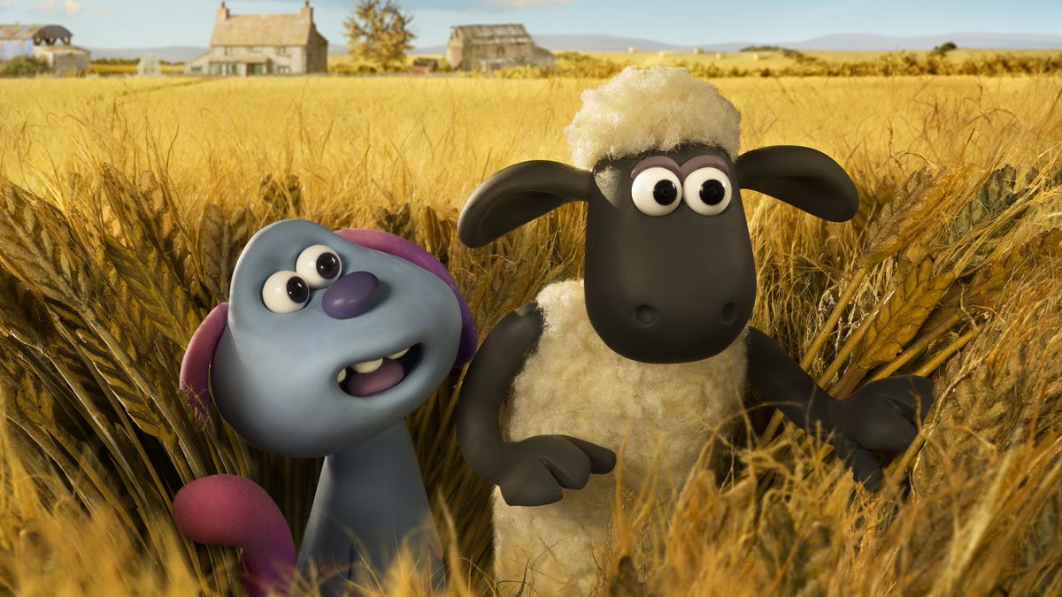 Shaun the Sheep with Lu-La the alien in Farmageddon (2019)