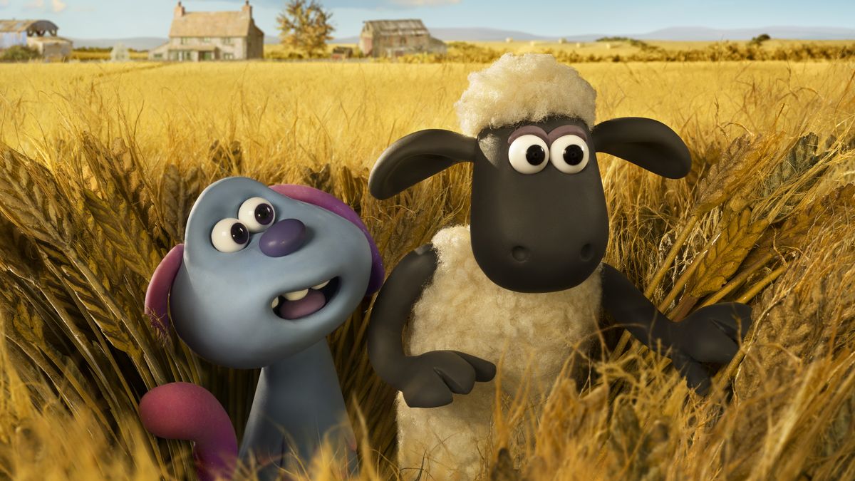Shaun the Sheep with Lu-La the alien in Farmageddon (2019)