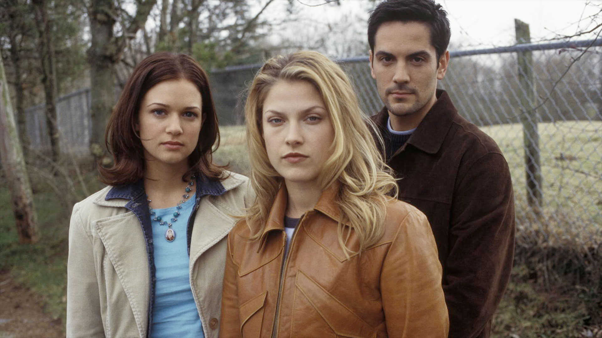 A.J. Cook, Ali Larter and Michael Landes in Final Destination 2 (2003)