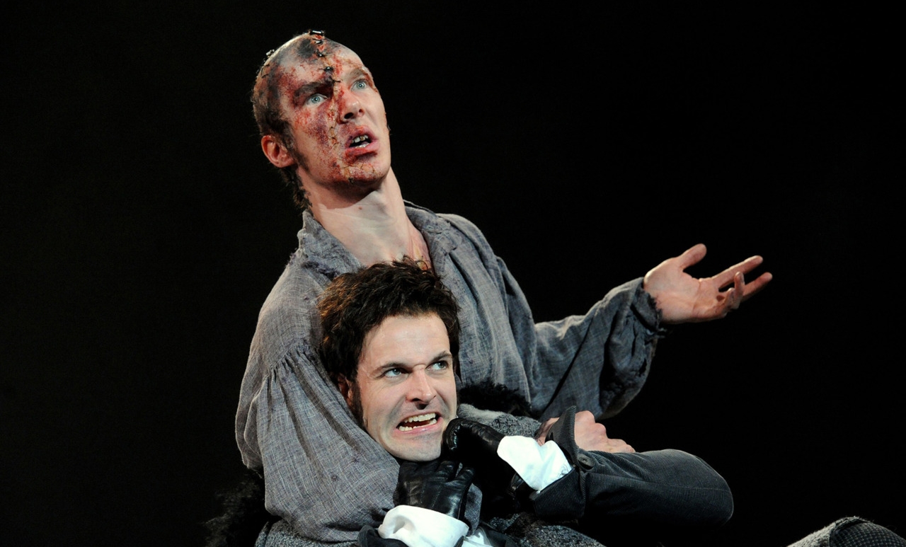 (top to bortom) Benedict Cumberbatch as The Creature and Jonny Lee Miller as Frankenstein (2011)