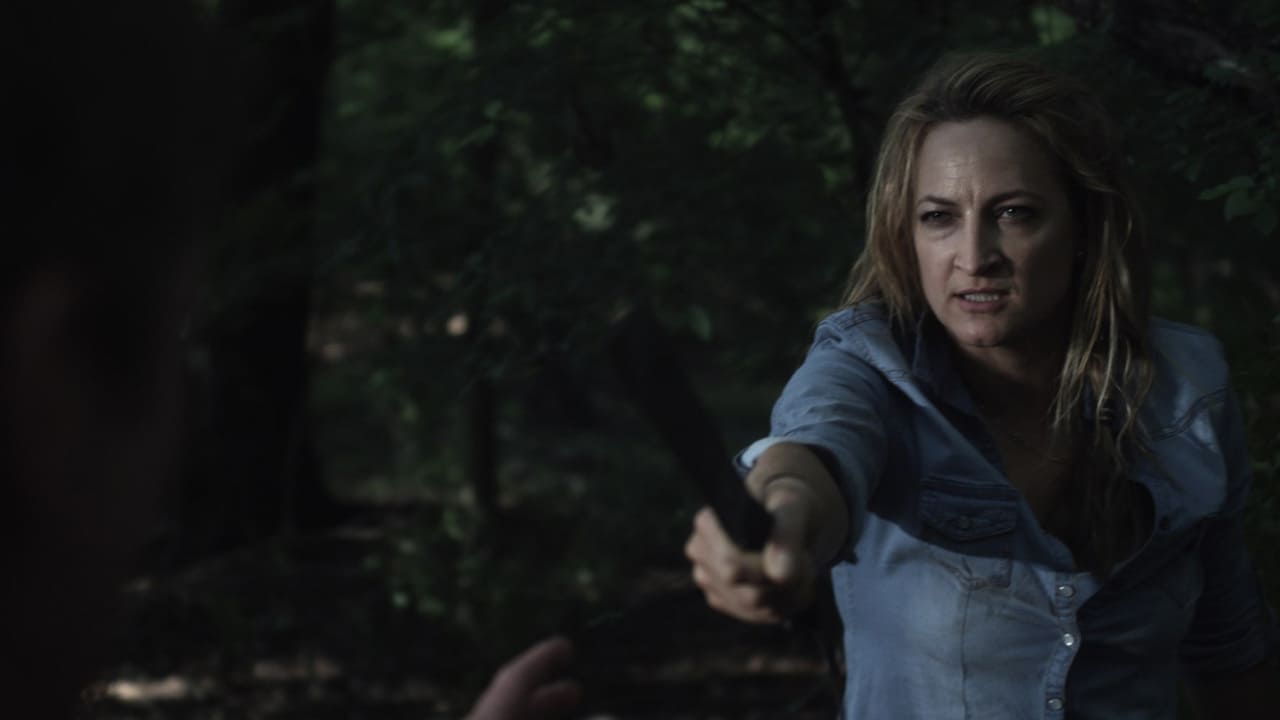 Zoë Bell fights off an alligator in Freshwater (2016)