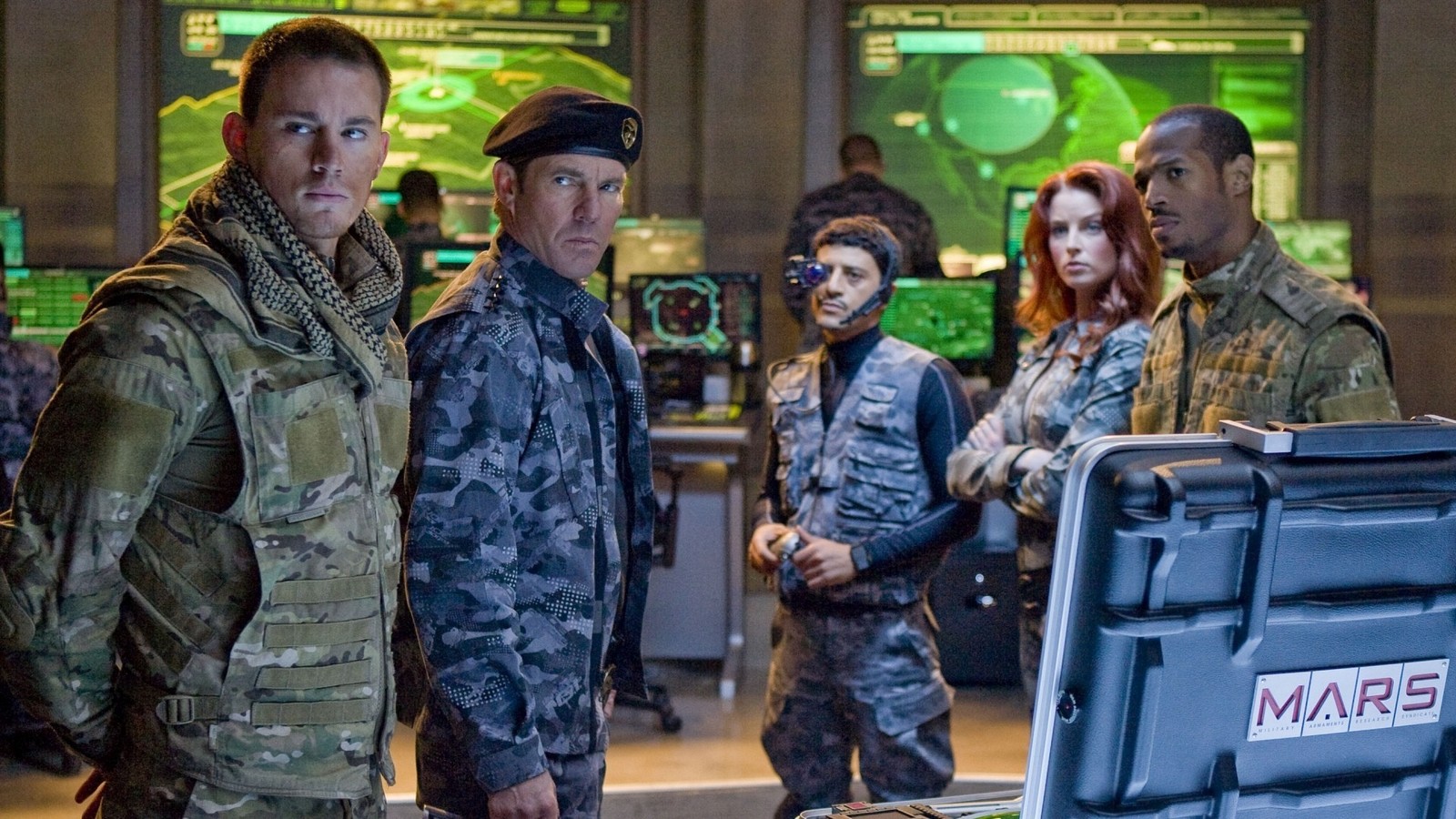 The G.I. Joe Team - Duke (Channing Tatum), Hawk (Dennis Quaid), Breaker (Saïd Taghmaoui), Scarlett (Rachel Nichols) and Ripcord (Marlon Wayans) in G.I. Joe: The Rise of the Cobra (2009)