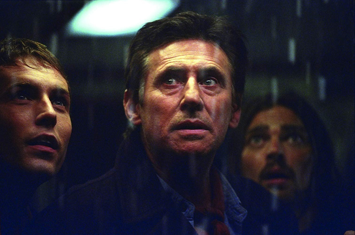 Desmond Harrington, Gabriel Byrne and Karl Urban explore the Ghost Ship (2002)