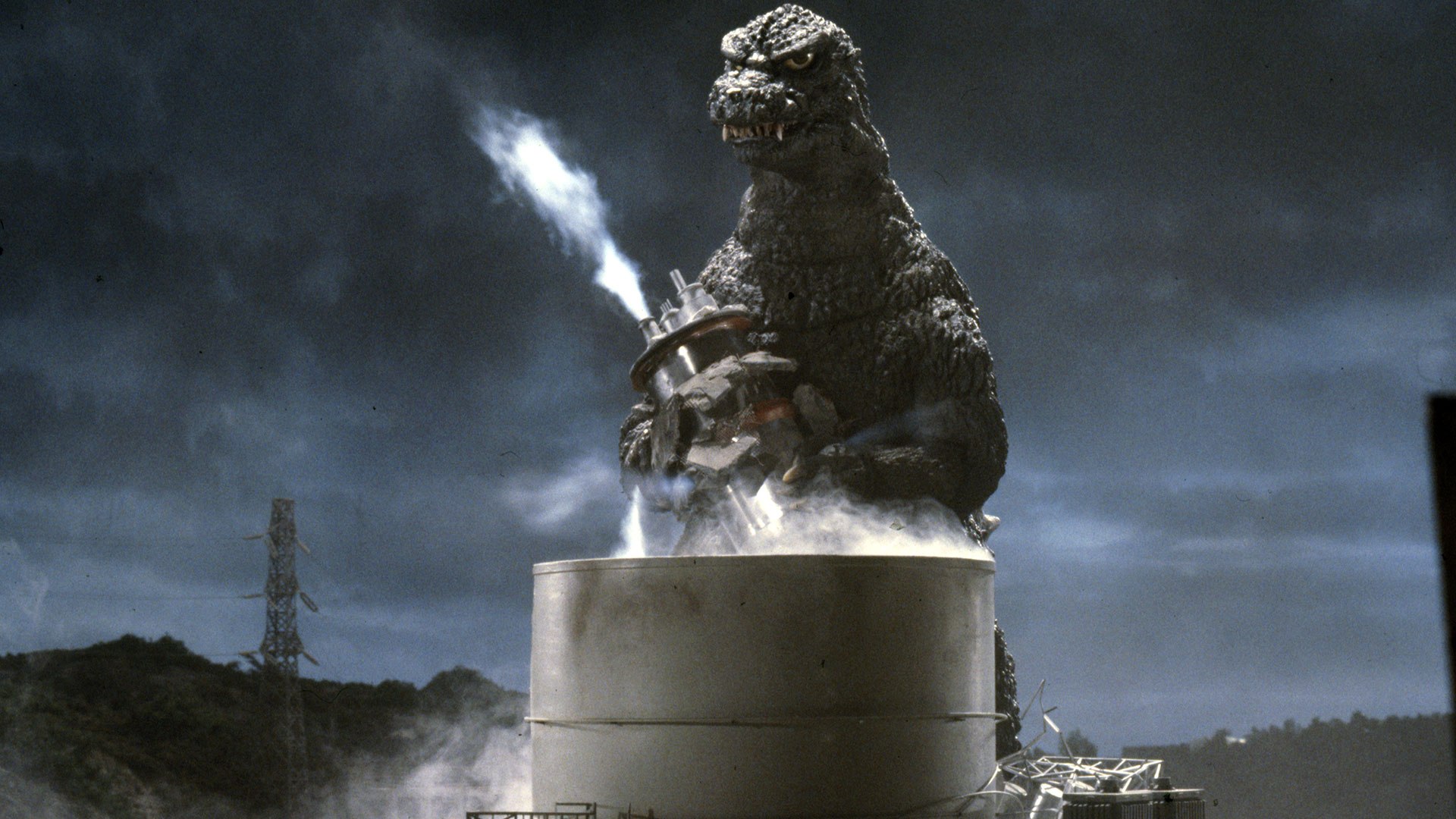Godzilla back and ferocious once again in Godzilla 1985 (1984)