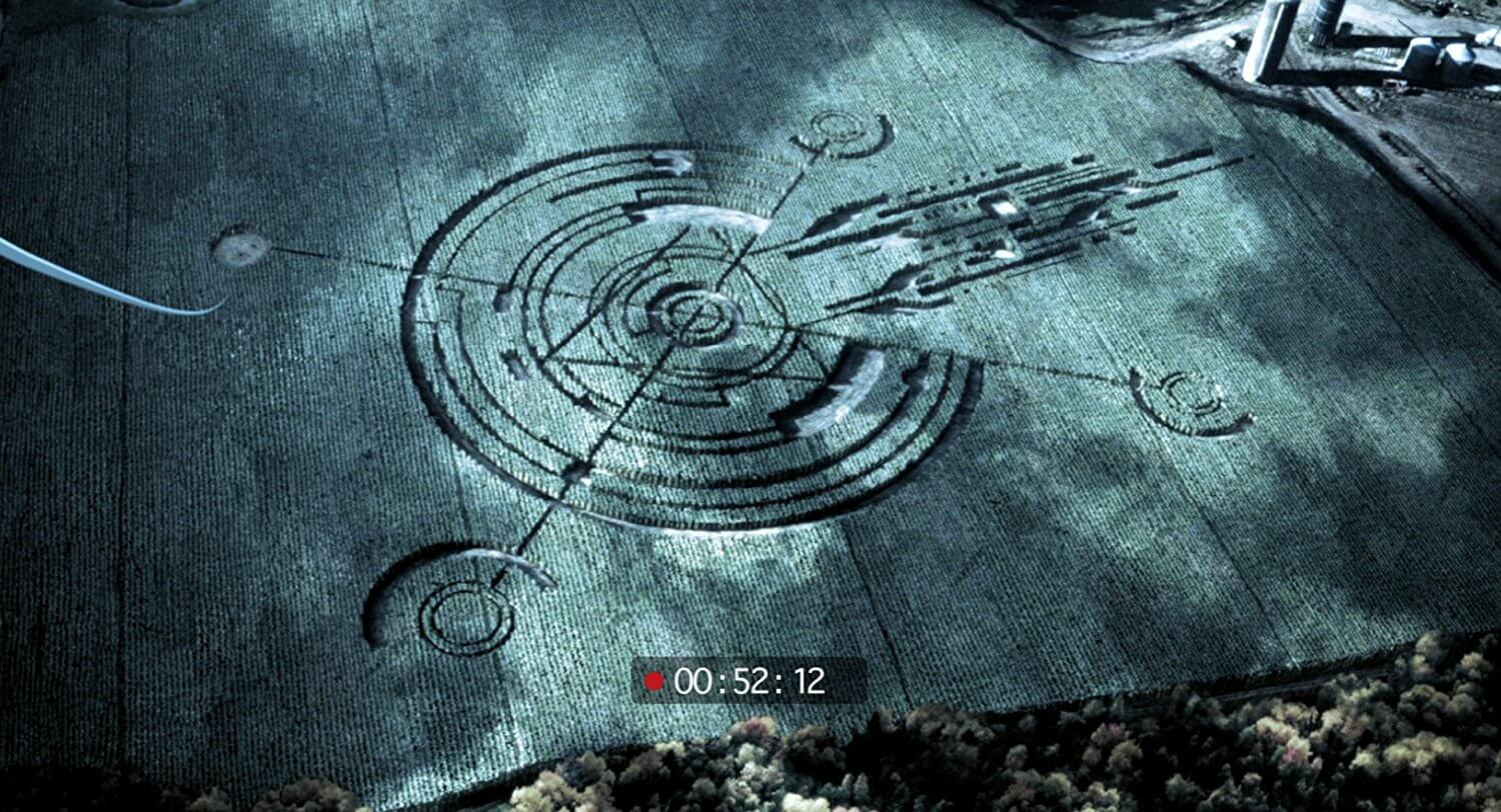 Crop circles in The Gracefield Incident (2017)