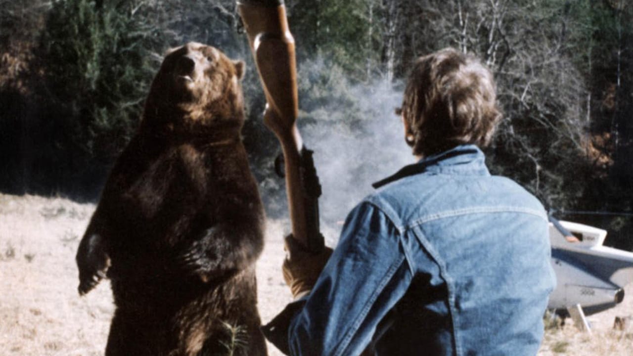 Andrew Prine faces the grizzly bear in Grizzly (1976)