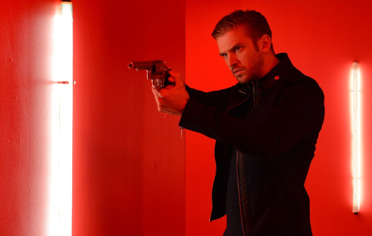 Dan Stevens as sinister stranger David Collins in The Guest (2014)