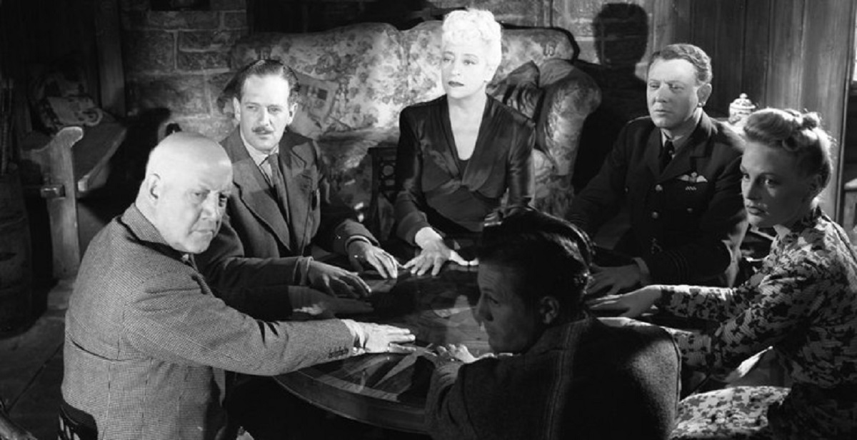 Alfred Drayton, Guy Middleton, Francoise Rosay, Richard Bird and Valerie White in The Halfway House (1944)