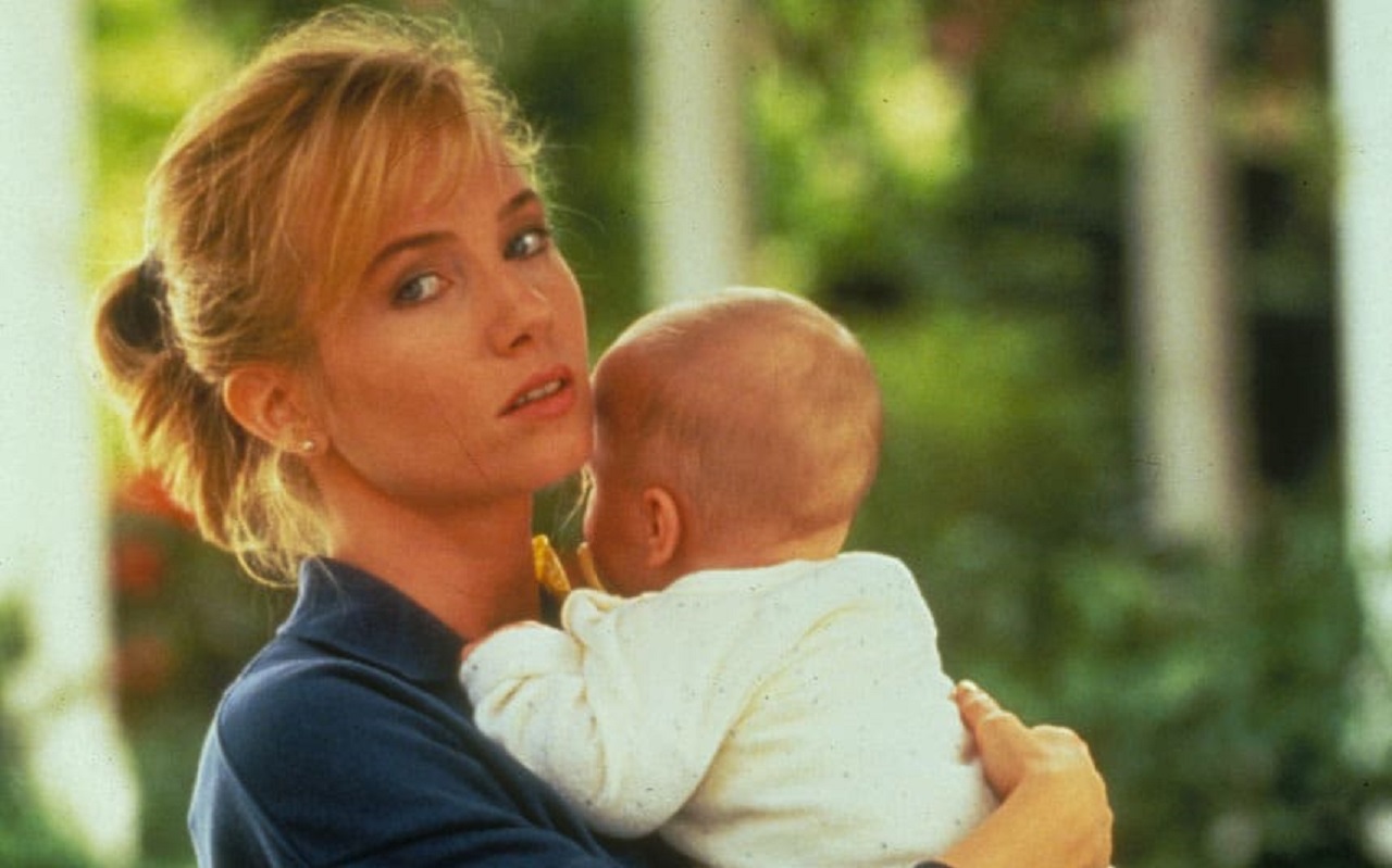 Rebecca De Mornay as babysitter Peyton Flanders in The Hand That Rocks the Cradle (1992)