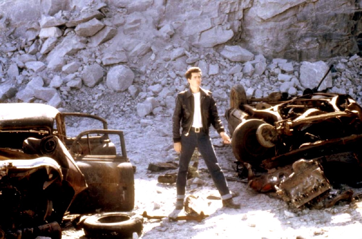 Lewis Smith as guardian angel Bobby Fontana in The Heavenly Kid (1985)