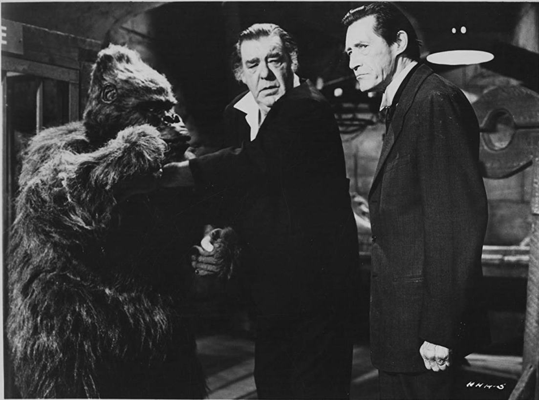 Lon Chaney Jr and John Carradine along with ape in Hillbillys in a Haunted House (1967)