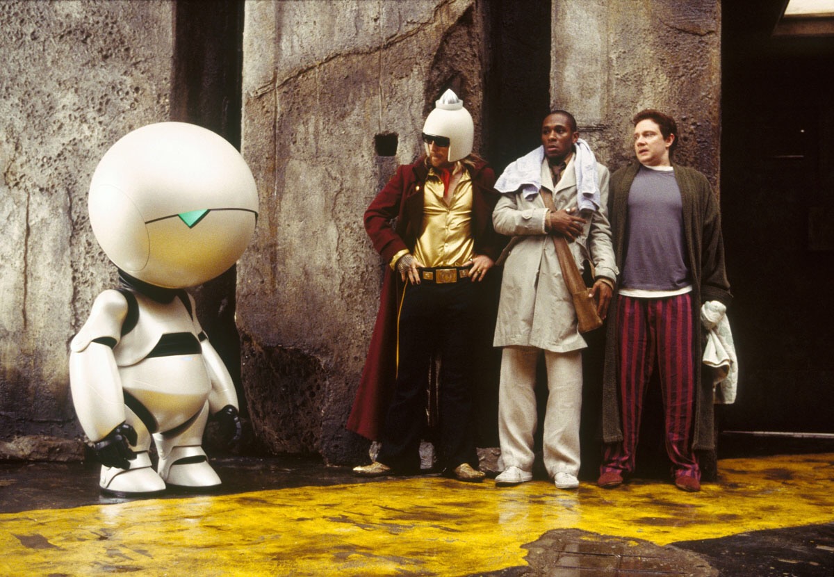 Marvin the Paranoid Android, Zaphod Beeblebrox (Sam Rockwell), Ford Prefect (Mos Def) and Arthur Dent (Martin Freeman) in The Hitch Hiker's Guide to the Galaxy (2005)