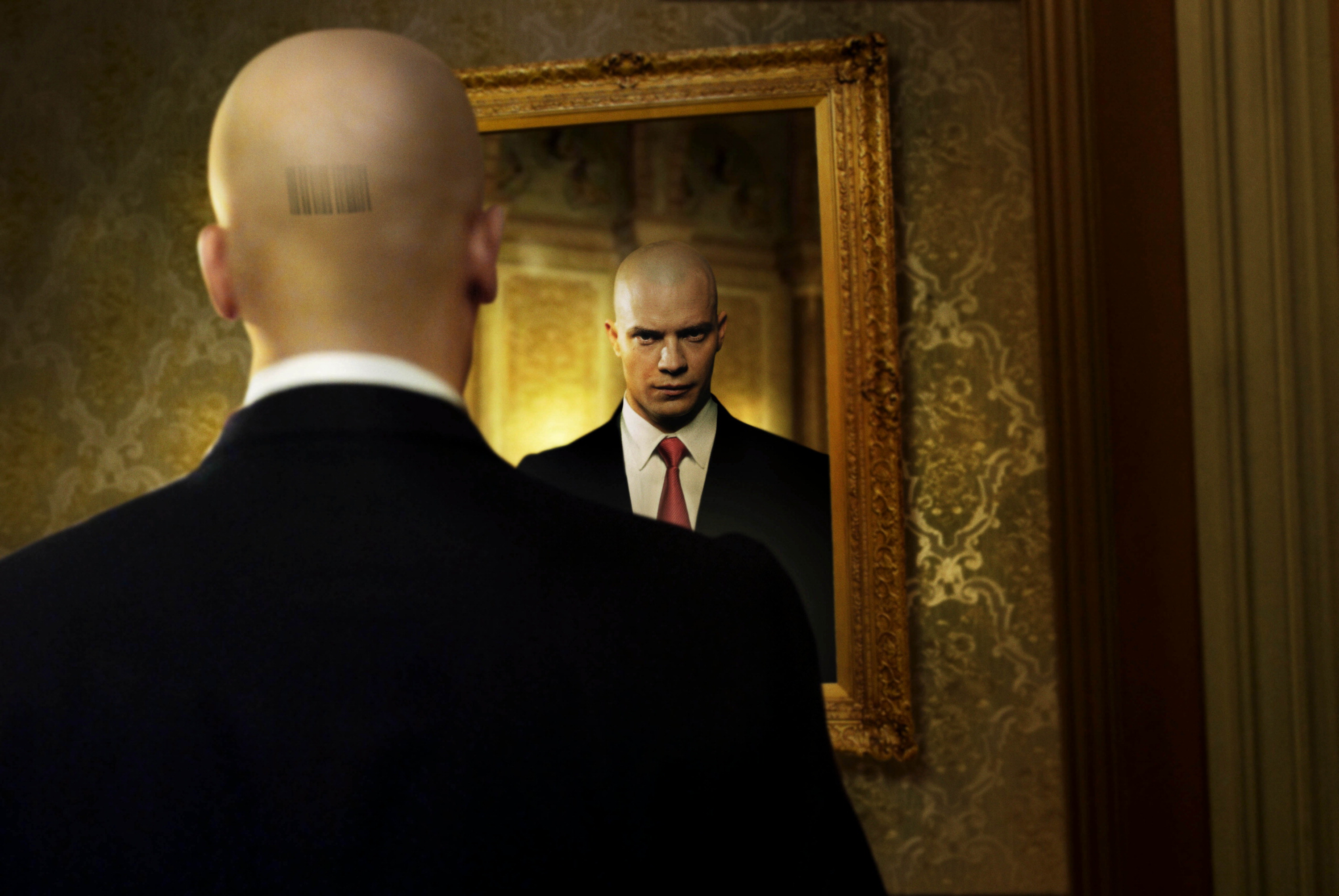 Timothy Olyphant as Agent 47 in Hitman (2007)