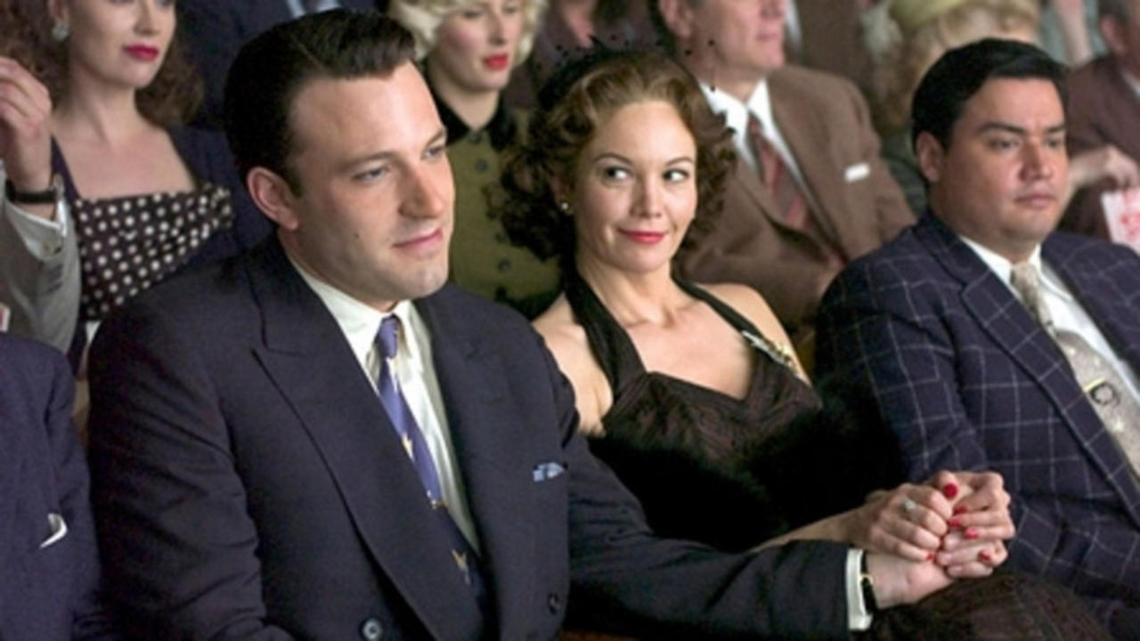 George Reeves (Ben Affleck) with Toni Mannix (Diane Lane) in Hollywoodland (2006)