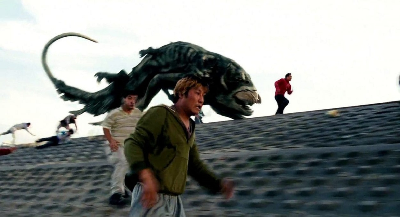 The monster on the attack in The Host (2006)