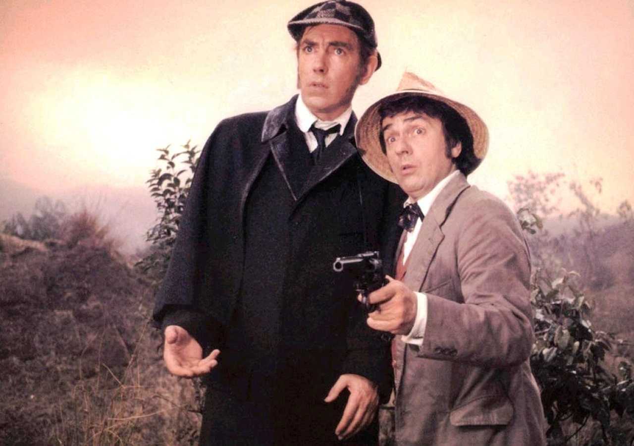 Sherlock Holmes (Peter Cook) and Dr Watson (Dudley Moore) in The Hound of the Baskervilles (1978)