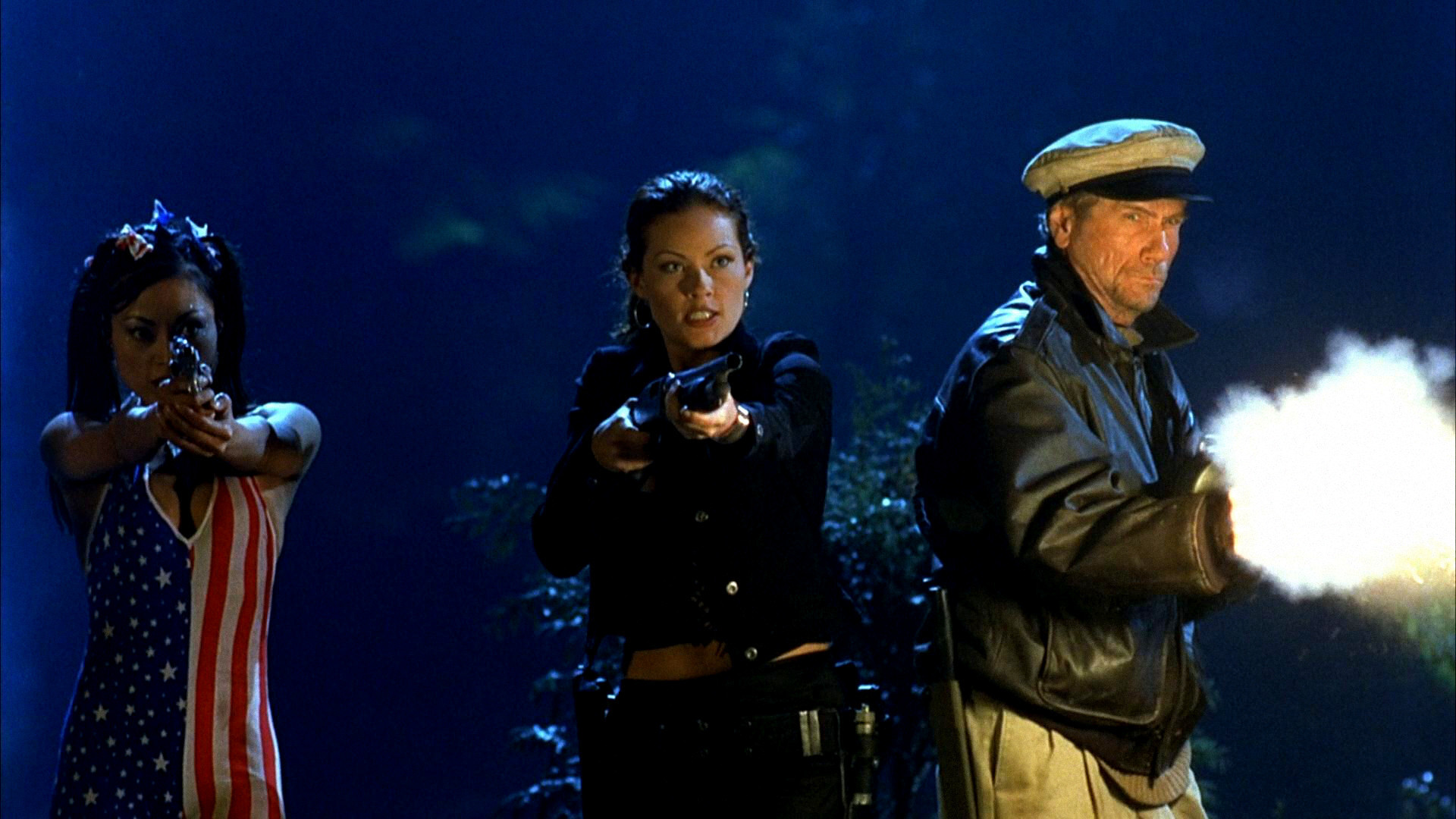 Ona Grauer, Enuka Okuma, Jurgen Prochnow in House of the Dead (2003)