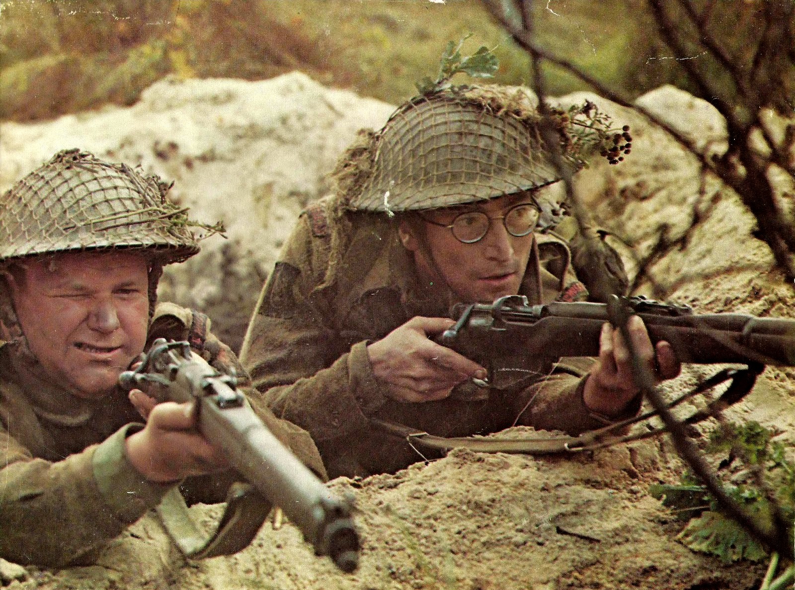 Roy Kinnear and John Lennon in the midst of combat in How I Won the War (1967)