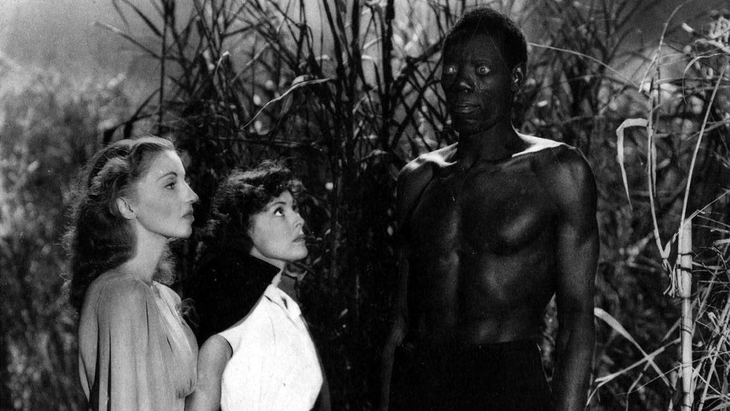 Christine Gordon and Francis Dee encounter Darby Jones in I Walked with a Zombie (1943)