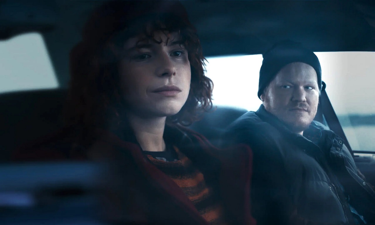 Jessie Buckley and Jesse Plemons on a trip to meet his parents in I'm Thinking of Ending Things (2020)