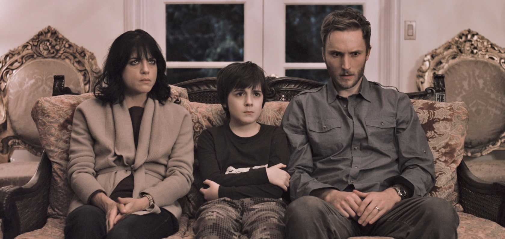 Wife Selma Blair, son Quinn Lord and husband Joshua Close in In Their Skin (2012)