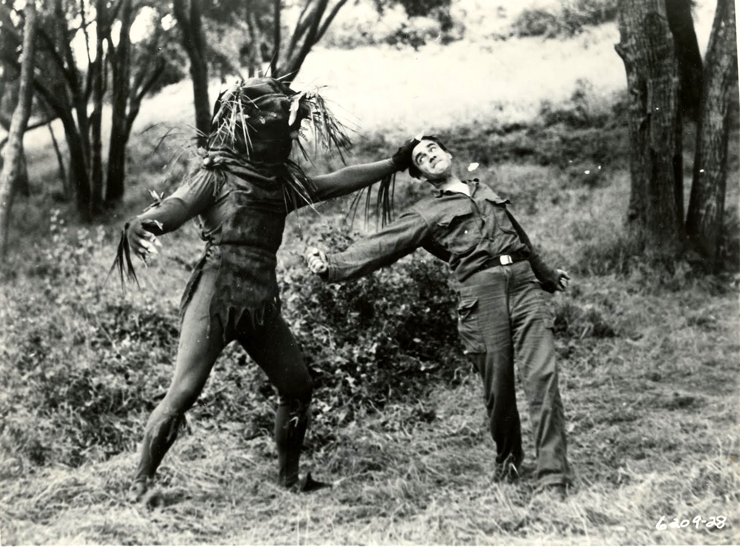 Ray Frank fights off a vegetable monster in Invasion of the Star Creatures (1962)