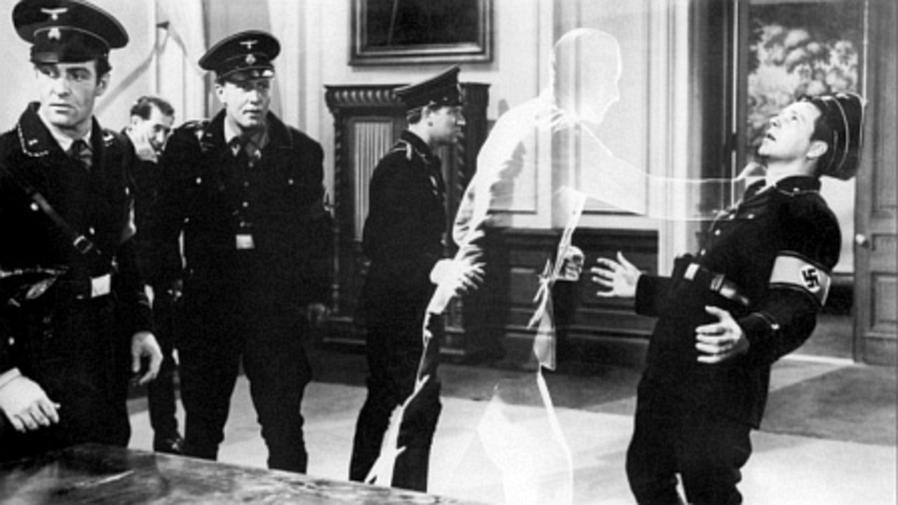 The Invisible Man tackles Nazis in Invisible Agent (1942)