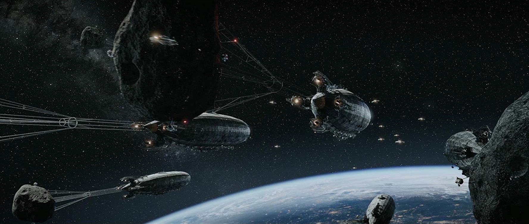 Spacegoing zeppelins towing asteroids into battle in Iron Sky (2012)
