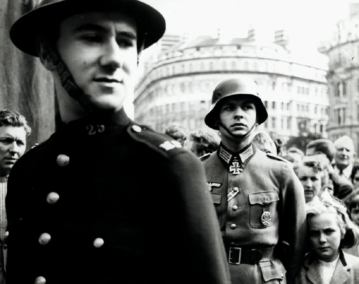 Nazi soldiers in the streets in It Happened Here (1965)