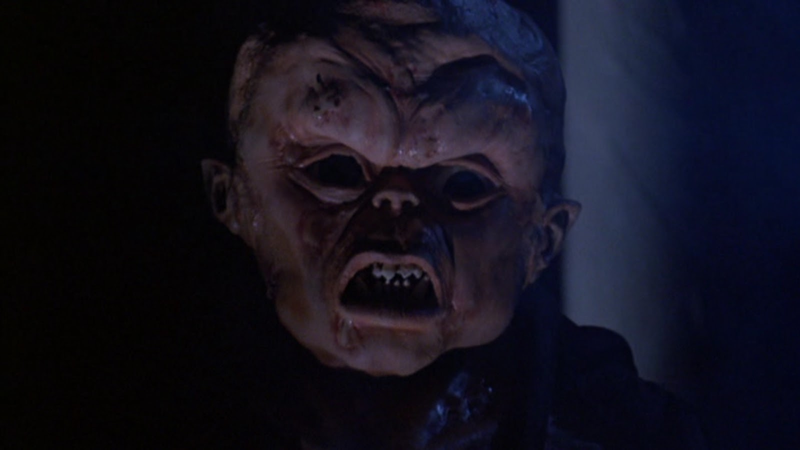 More killer mutant babies in It's Alive III: Island of the Alive (1987)
