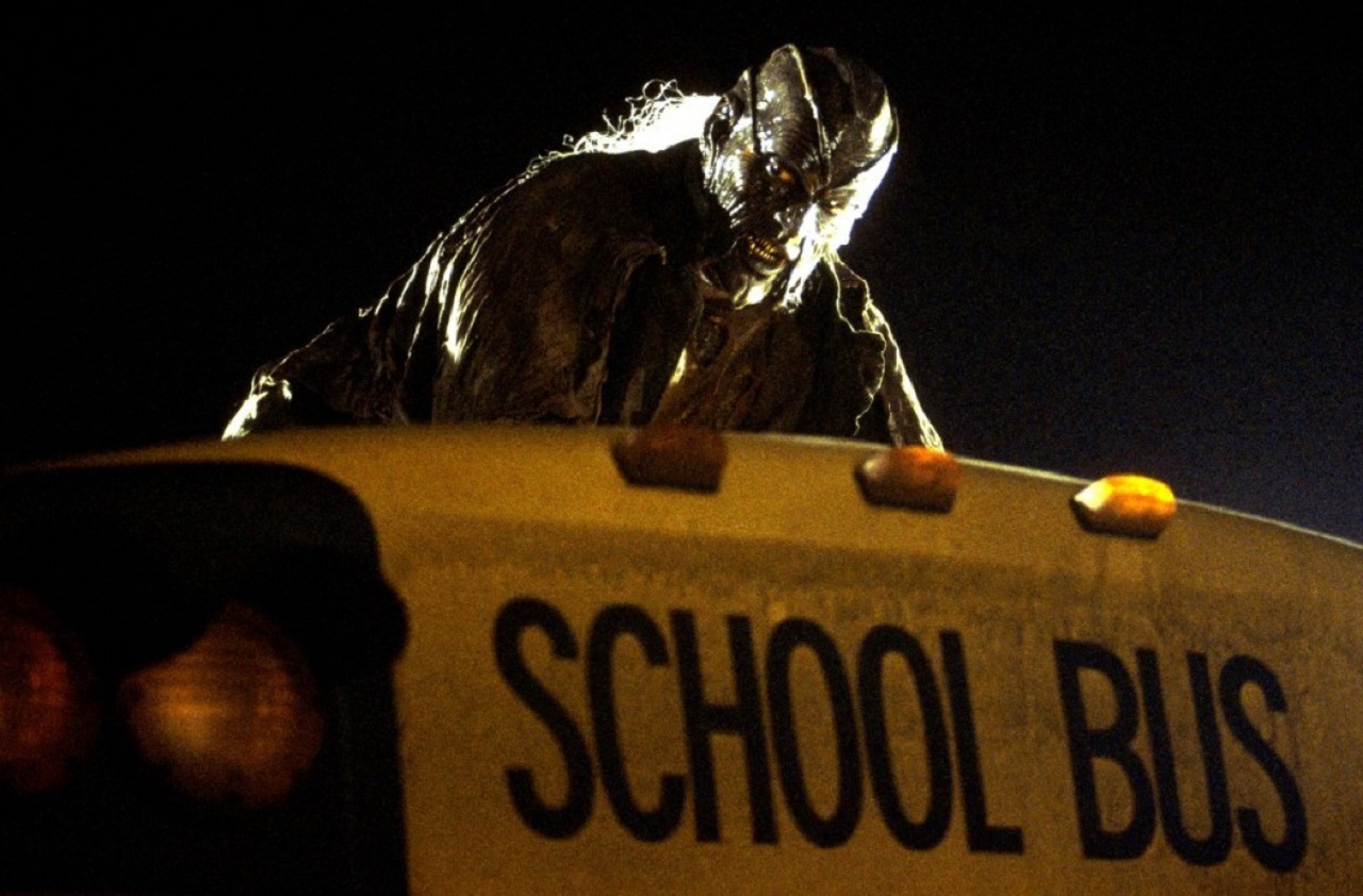 The Creeper (Jonathan Breck) attacks the bus in Jeepers Creepers II (2003)