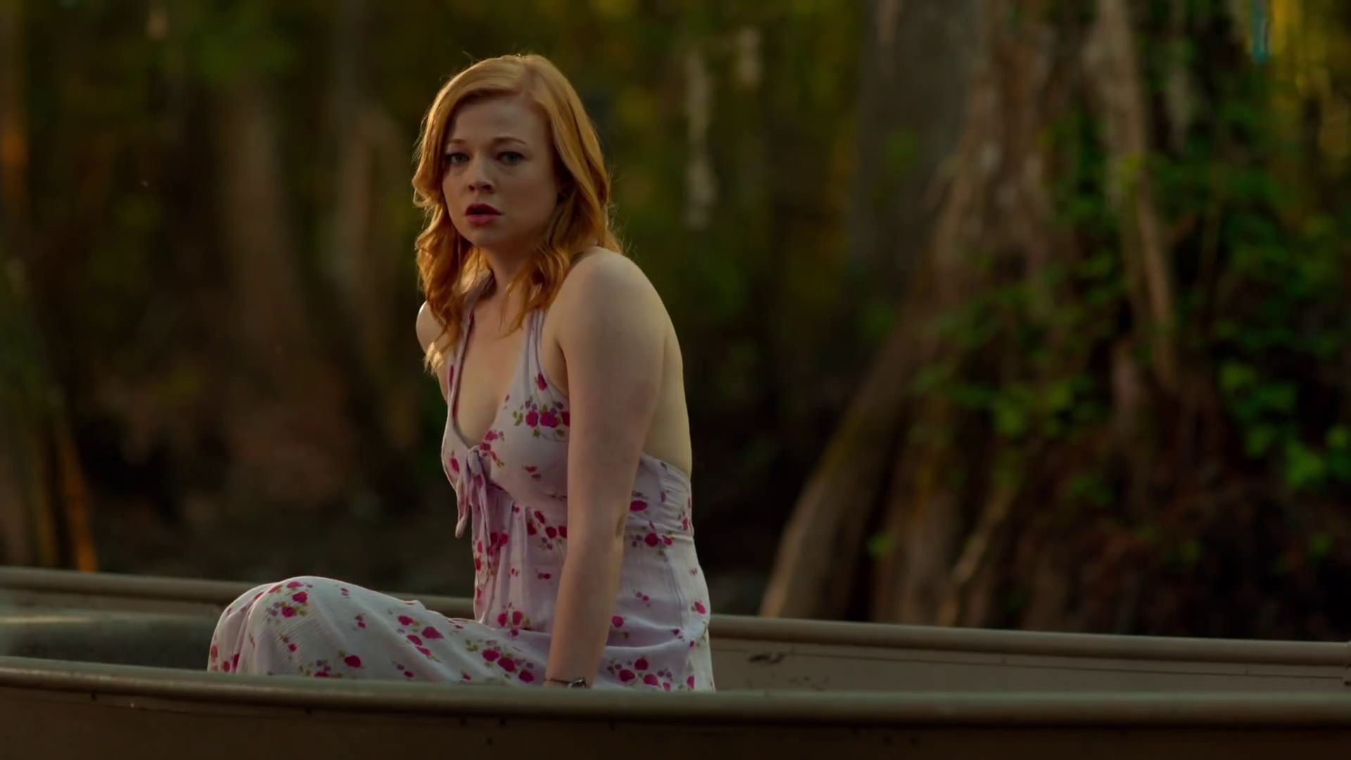 Sarah Snook in the bayous in Jessabelle (2014)