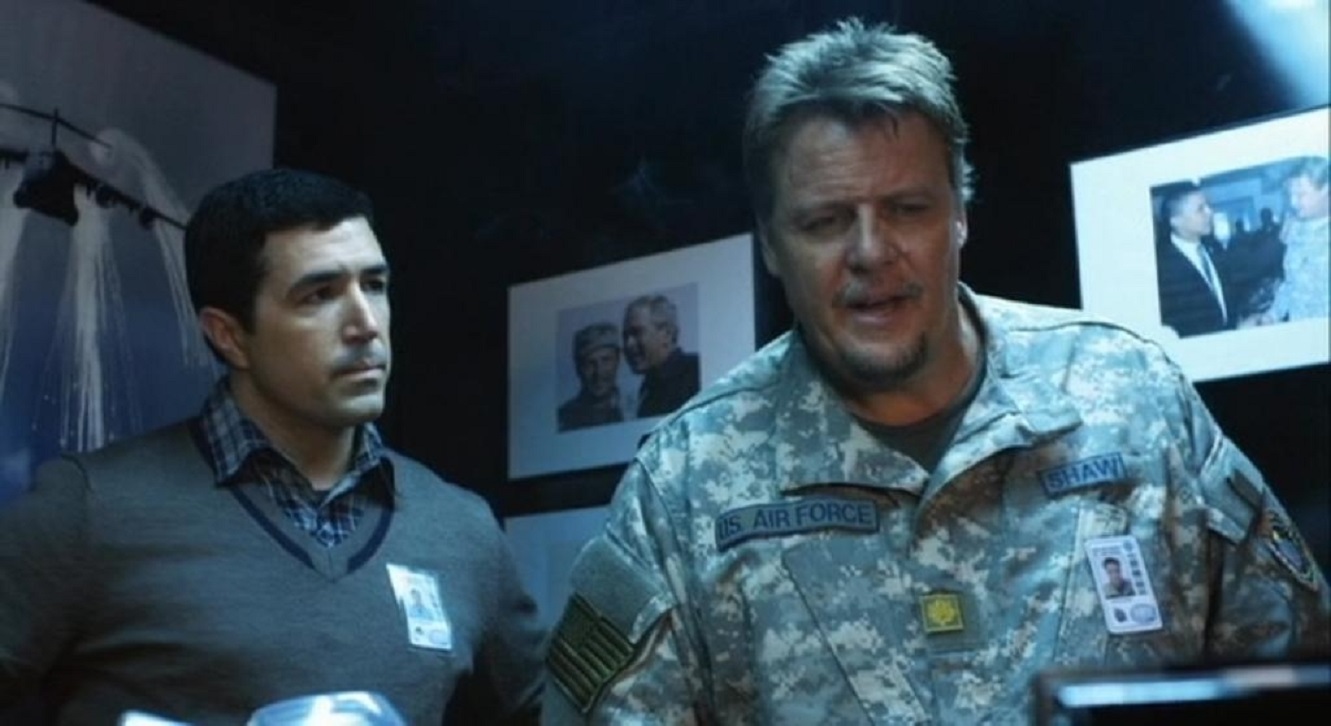 Scientist Preston James Hillier and military commander Don Michael Paul in Jet Stream (2013)