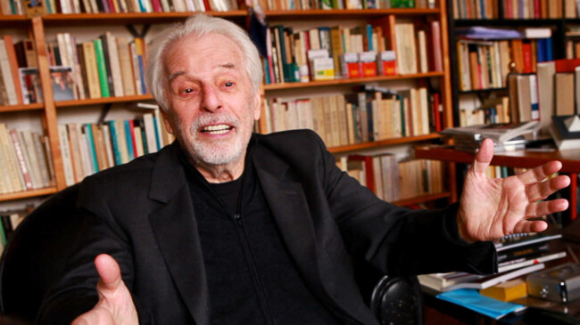 Alejandro Jodorowsky interviewed in Jodorowsky's Dune (2013)