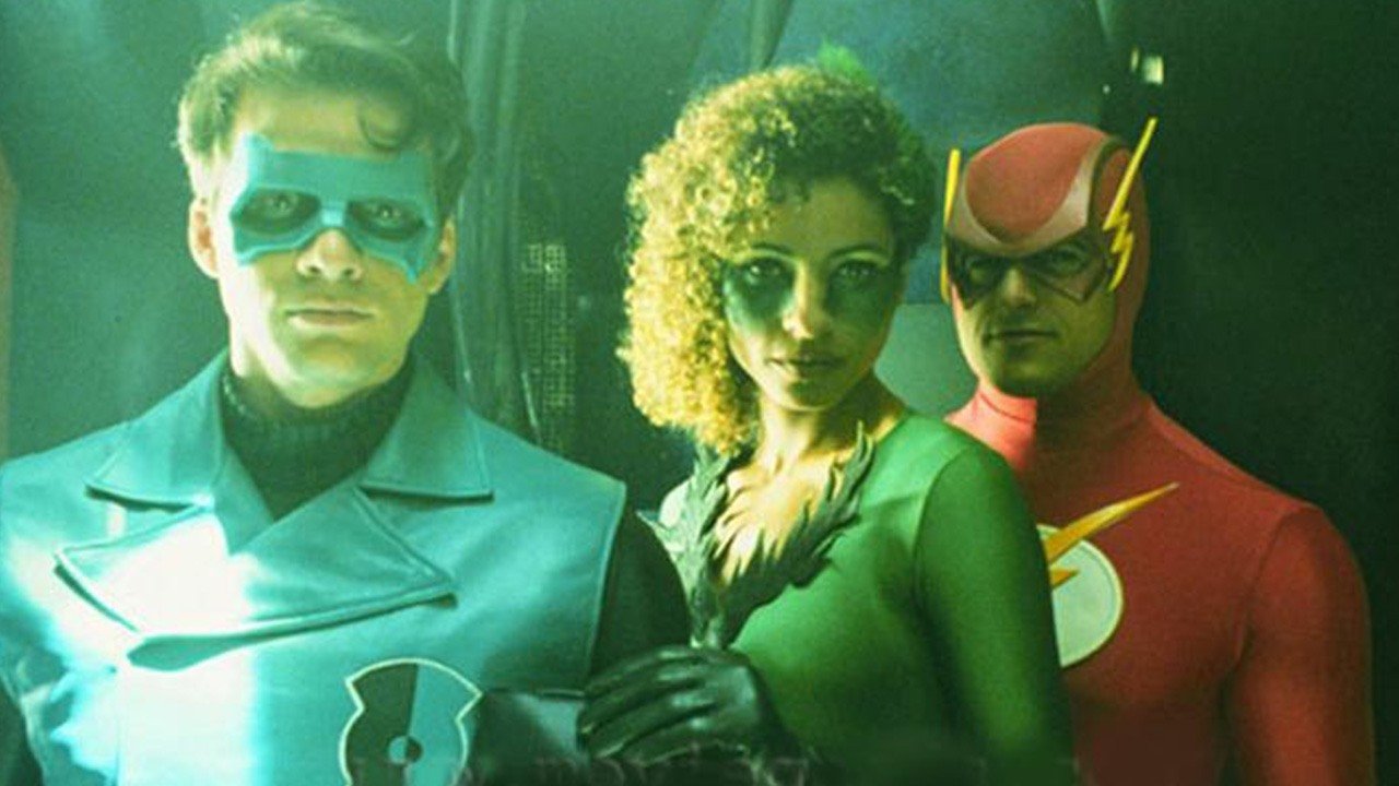 (l to r) Green Lantern (Matthew Settle), Fire (Michelle Hurd) and The Flash (Kenny Johnston) in Justice League of America (1997)