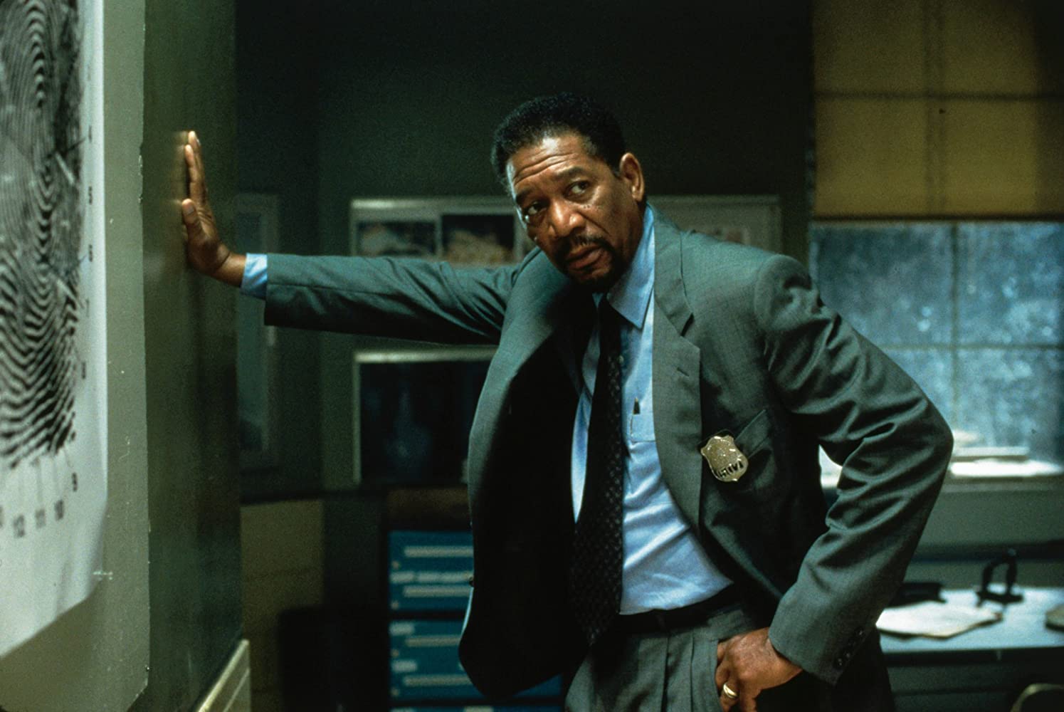 Morgan Freeman as James Patterson's forensic profiler Alex Cross in Kiss the Girls (1997)
