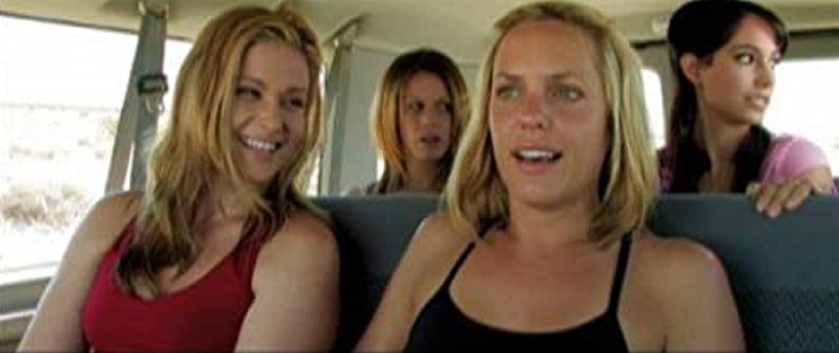 Marissa Tait, America Olivo, Arianne Zucker and Paulie Rojas in The Last Resort (2009)