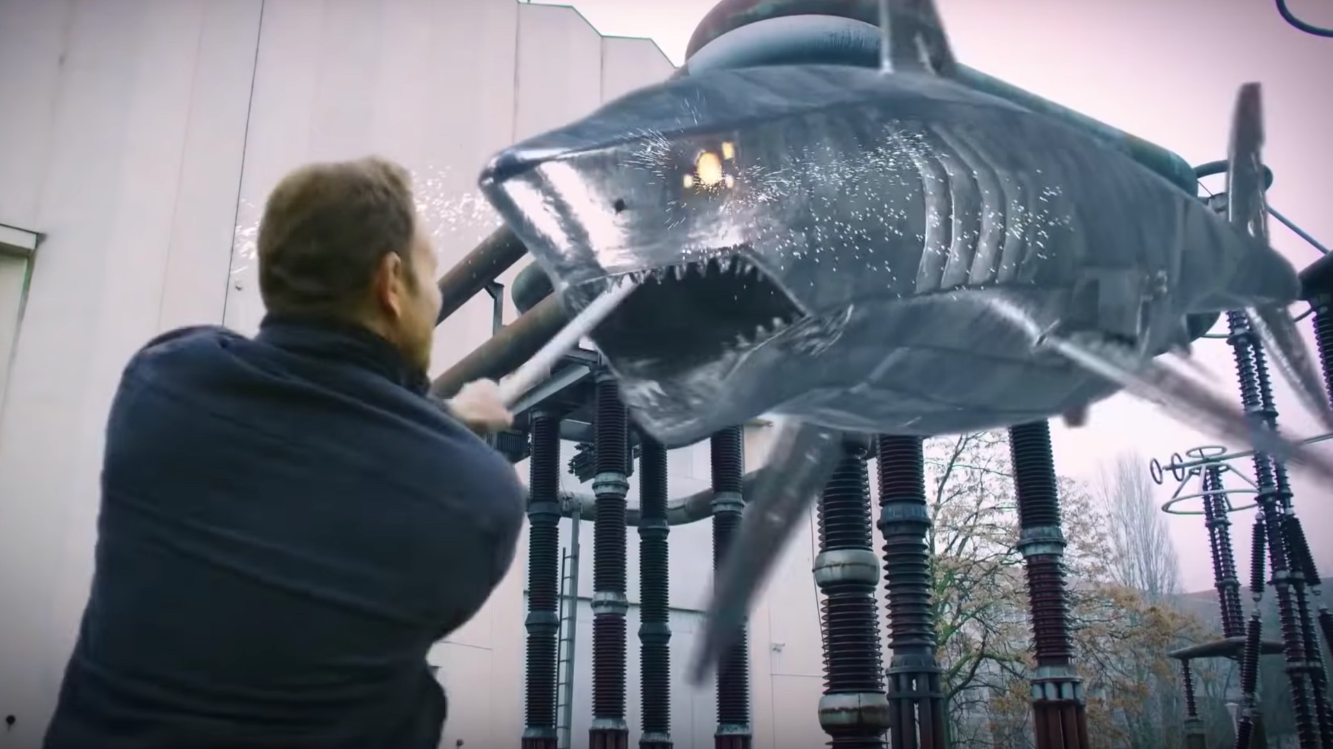 Ian Ziering vs a cyborg shark in The Last Sharknado: It's About Time (2018)