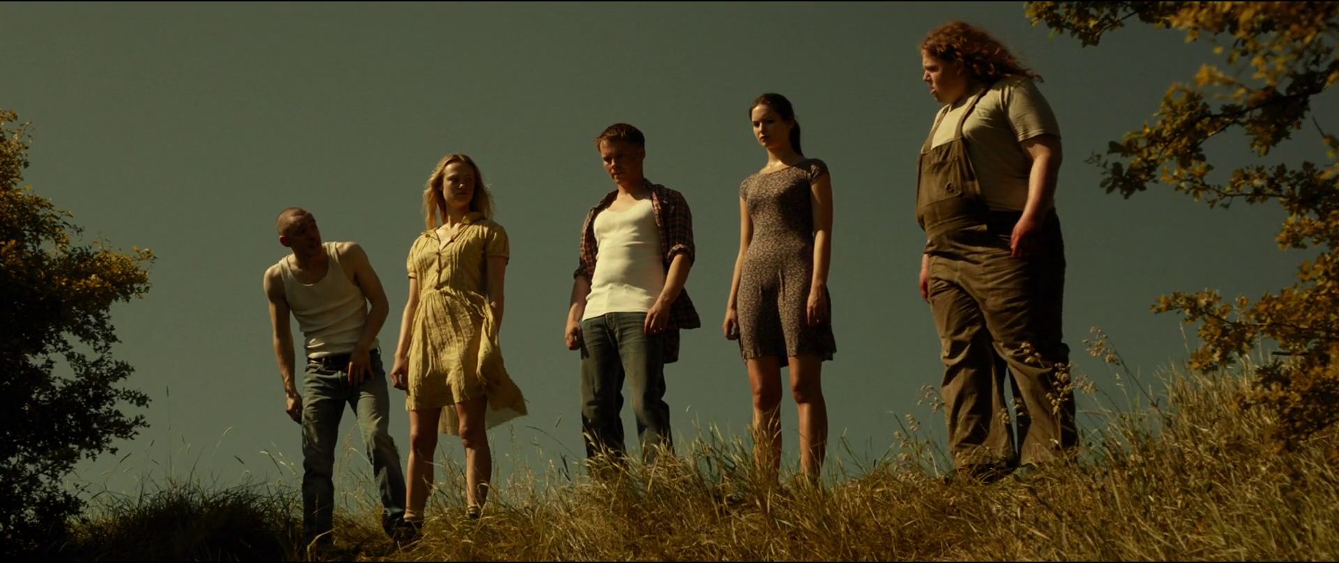 James Bloor, Jessica Madsen, Sam Strike, Vanessa Grasse and Sam Coleman in Leatherface (2017)