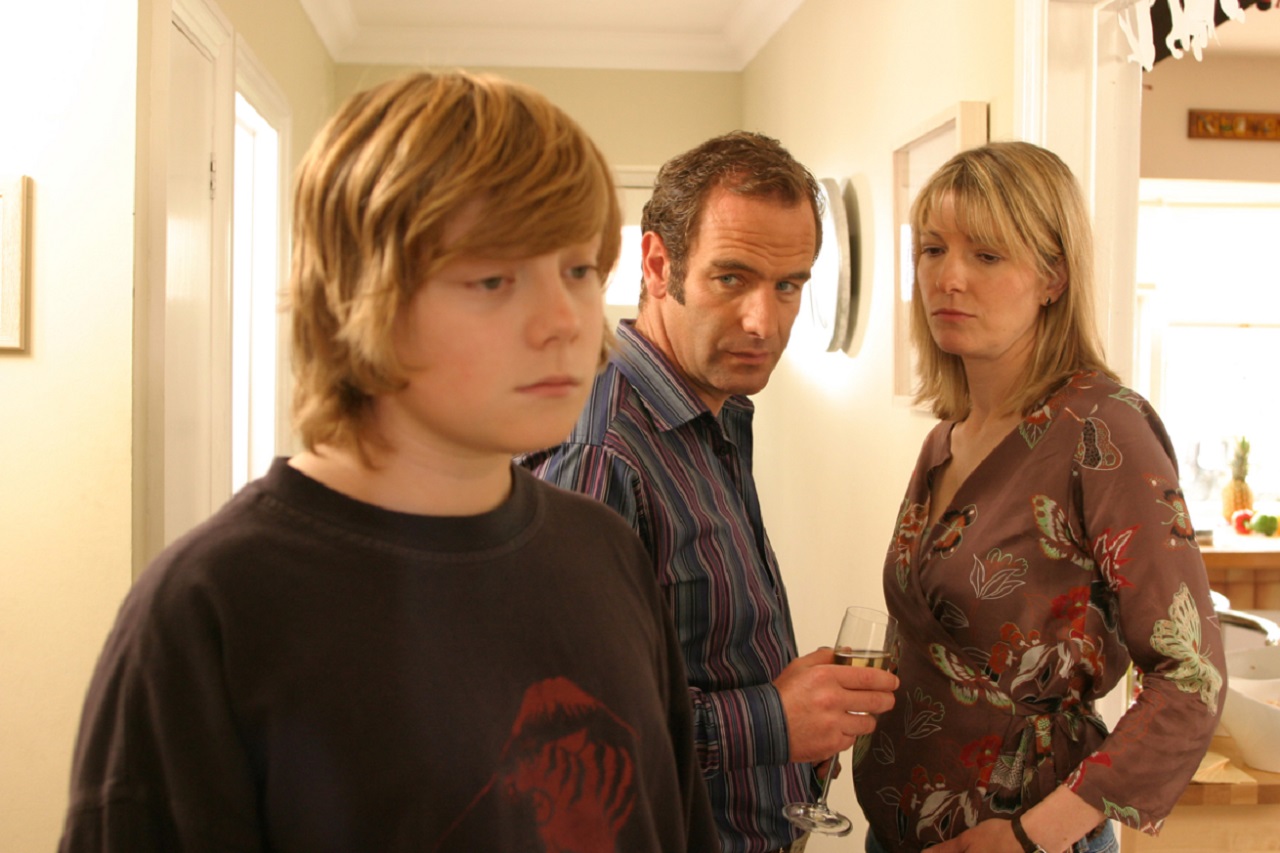 Somerset Prew, Robson Green and Jemma Redgrave in Like Father Like Son (2005)