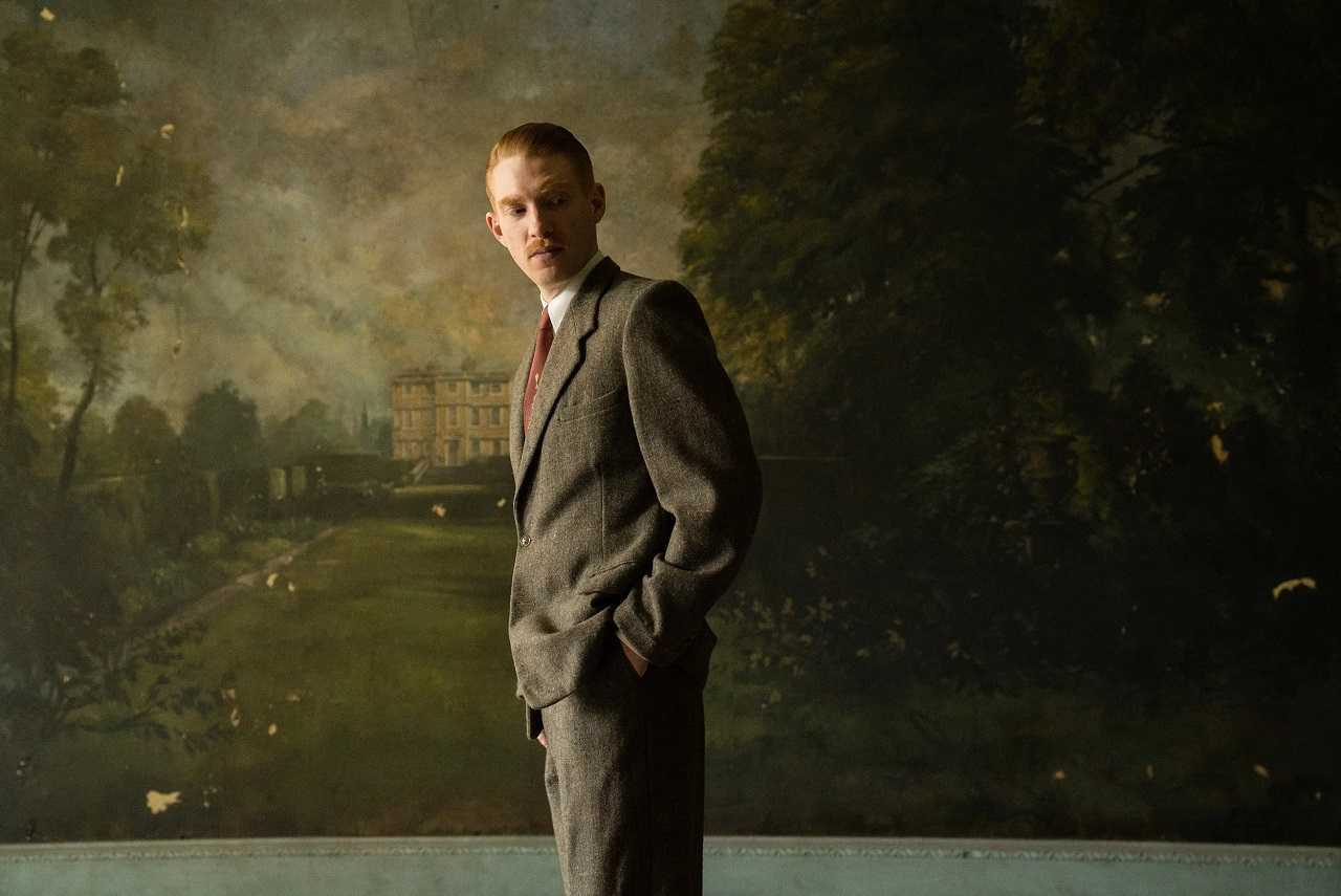Dr Faraday (Domhnall Gleeson) investigates the hauntings at Hundreds Hall in The Little Stranger (2018)