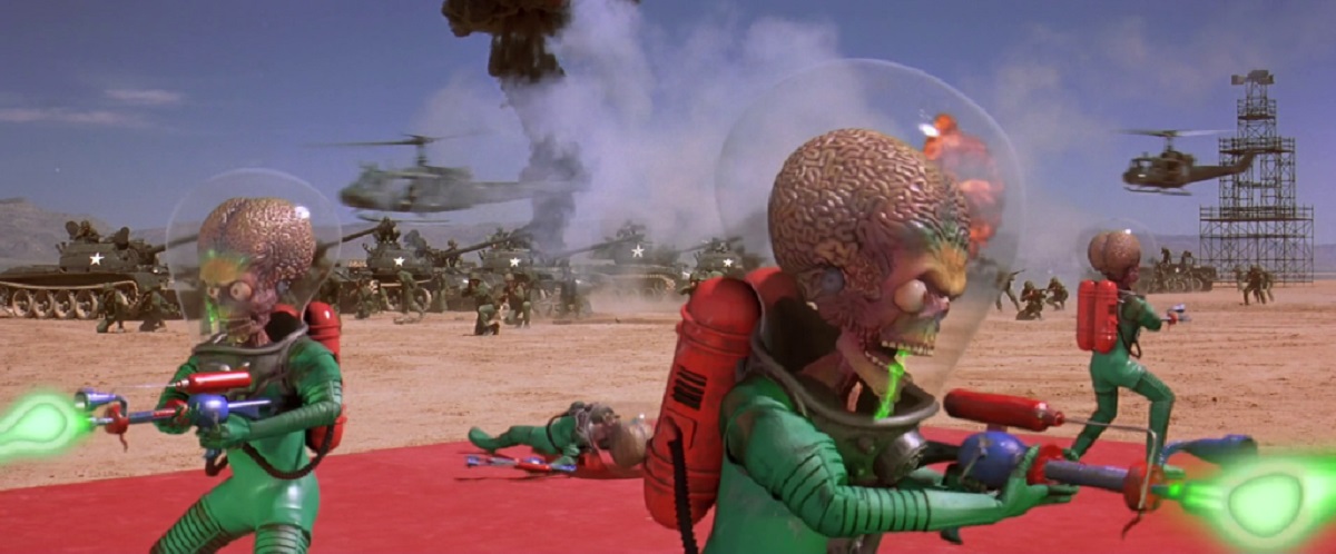 The Martians begin shooting up the US military in Mars Attacks! (1996)