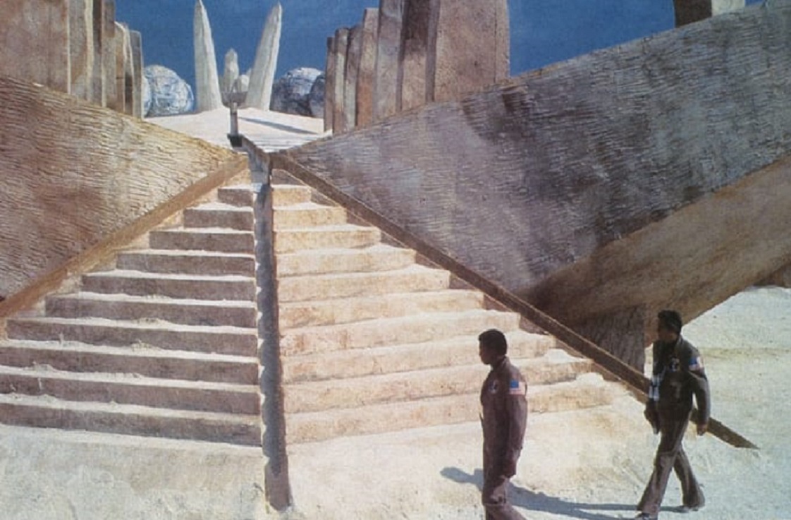 Bernie Casey and Rock Hudson explore the Martian ruins in The Martian Chronicles (1980)