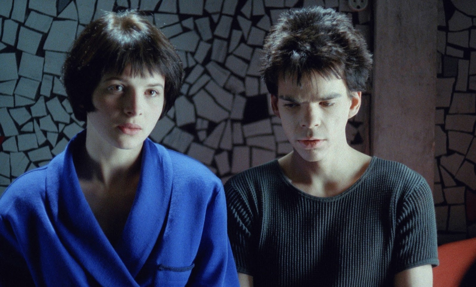 Juliette Binoche and Denis Lavant in Mauvais Sang (1986)